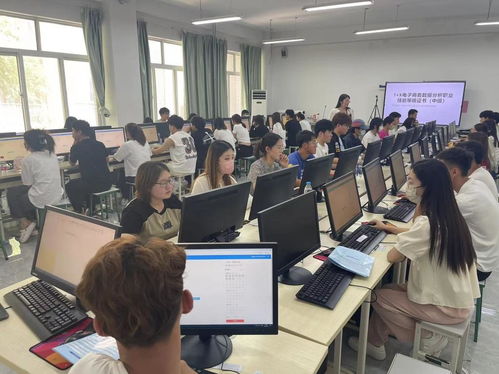 經(jīng)濟(jì)貿(mào)易學(xué)院順利組織完成“1+X”電子商務(wù)數(shù)據(jù)分析（中級）職業(yè)技能等級證書考試